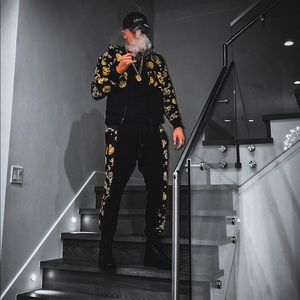 Meet your Posher, Alex